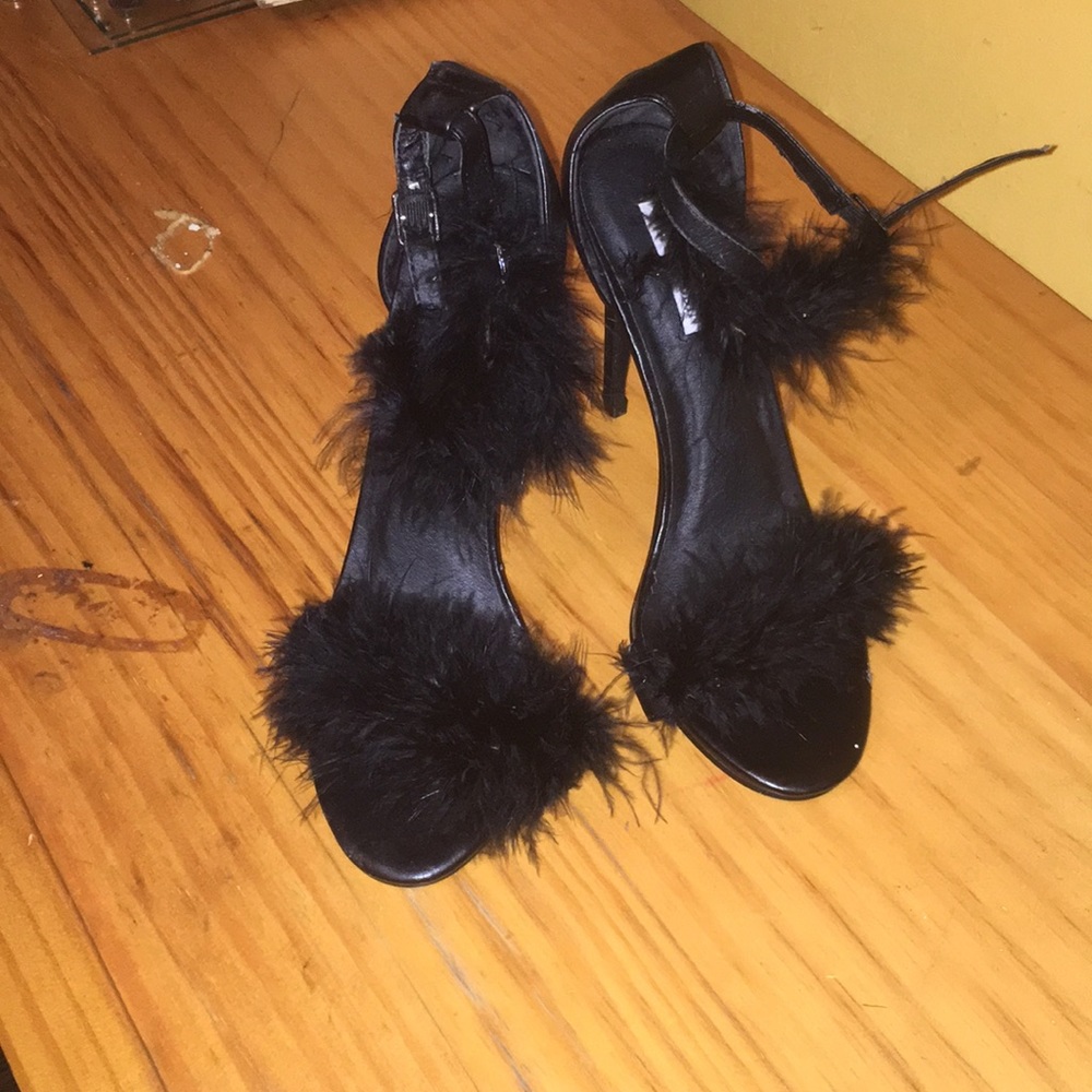 Black heels